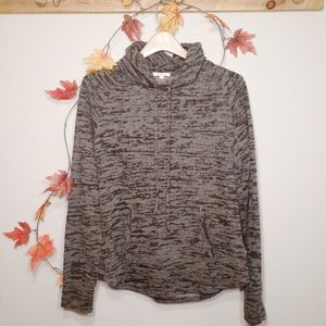 Maurice's grey and black heathered hoodie